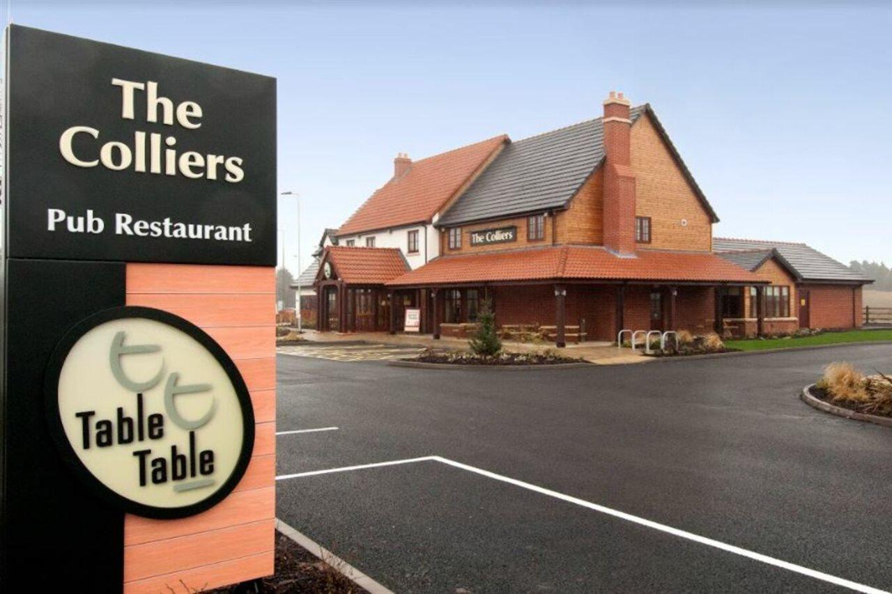 Premier Inn ريجلي المظهر الخارجي الصورة